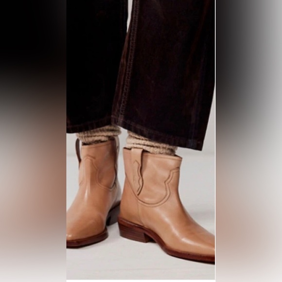 NWNT Free People Sunday Saloon Ankle Boots - Picture 2 of 8